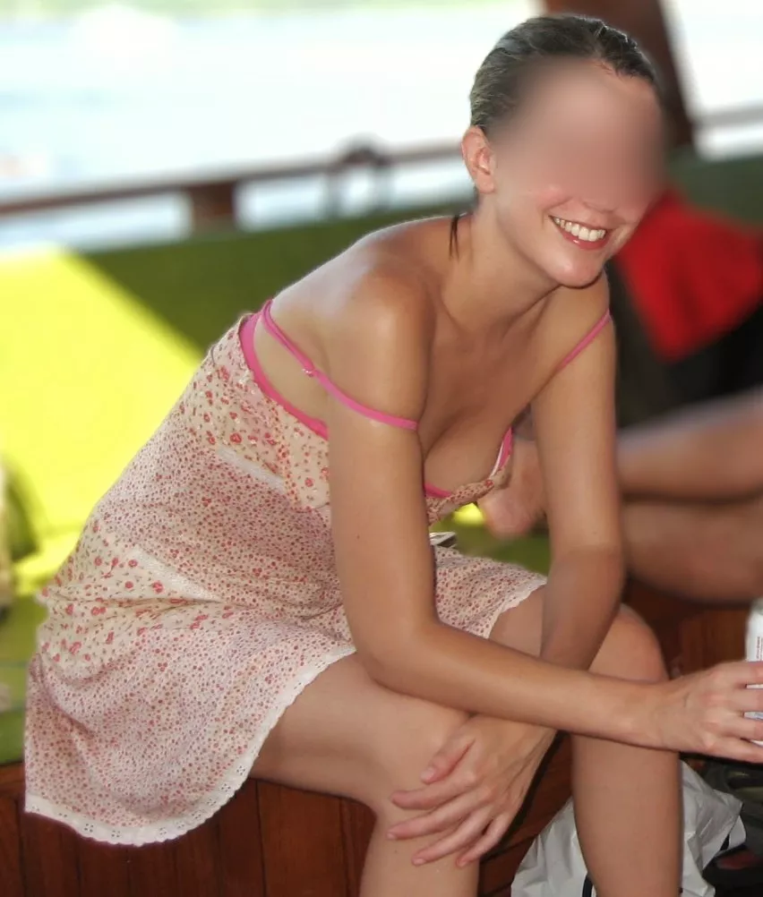 I wonder if my male friends want to see what I look like naked