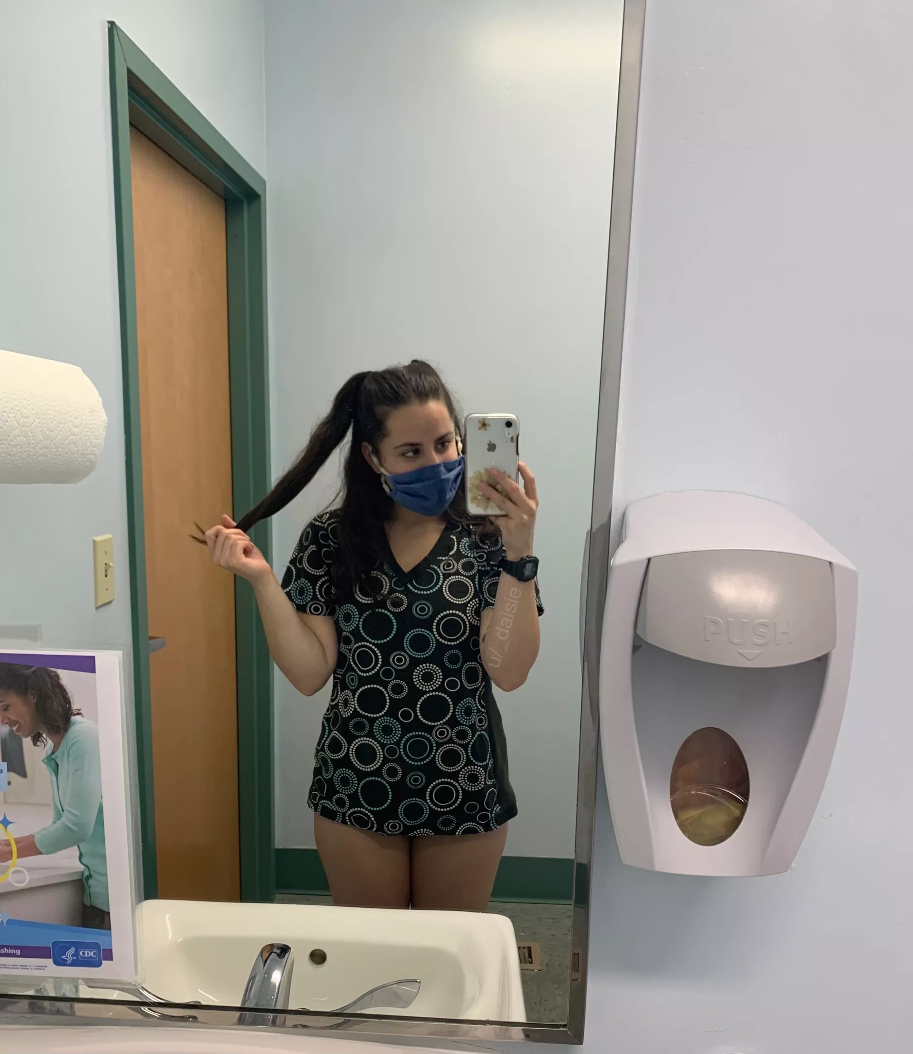 i’m a vet tech, wanna fuck like rabbits?🐰