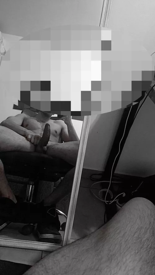 Just chilling at work [21]