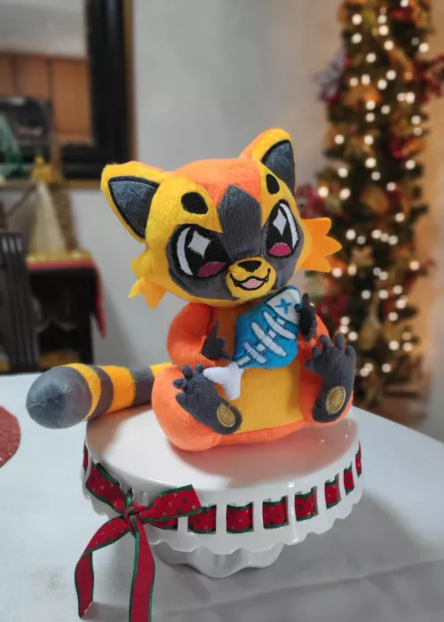 Merry Xmas, I made this furry friend as a gift 💕☺️