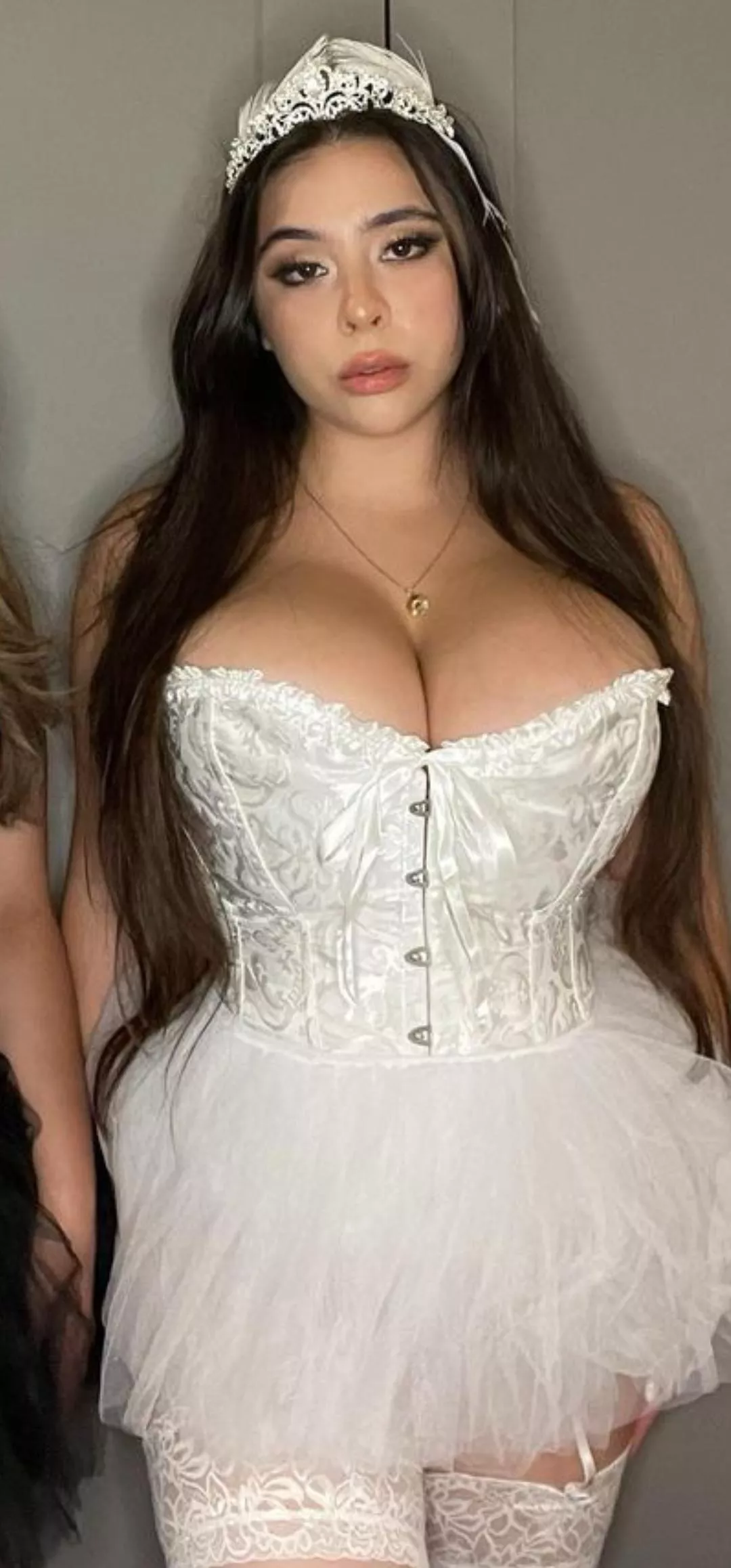 nobody tell her to cover up