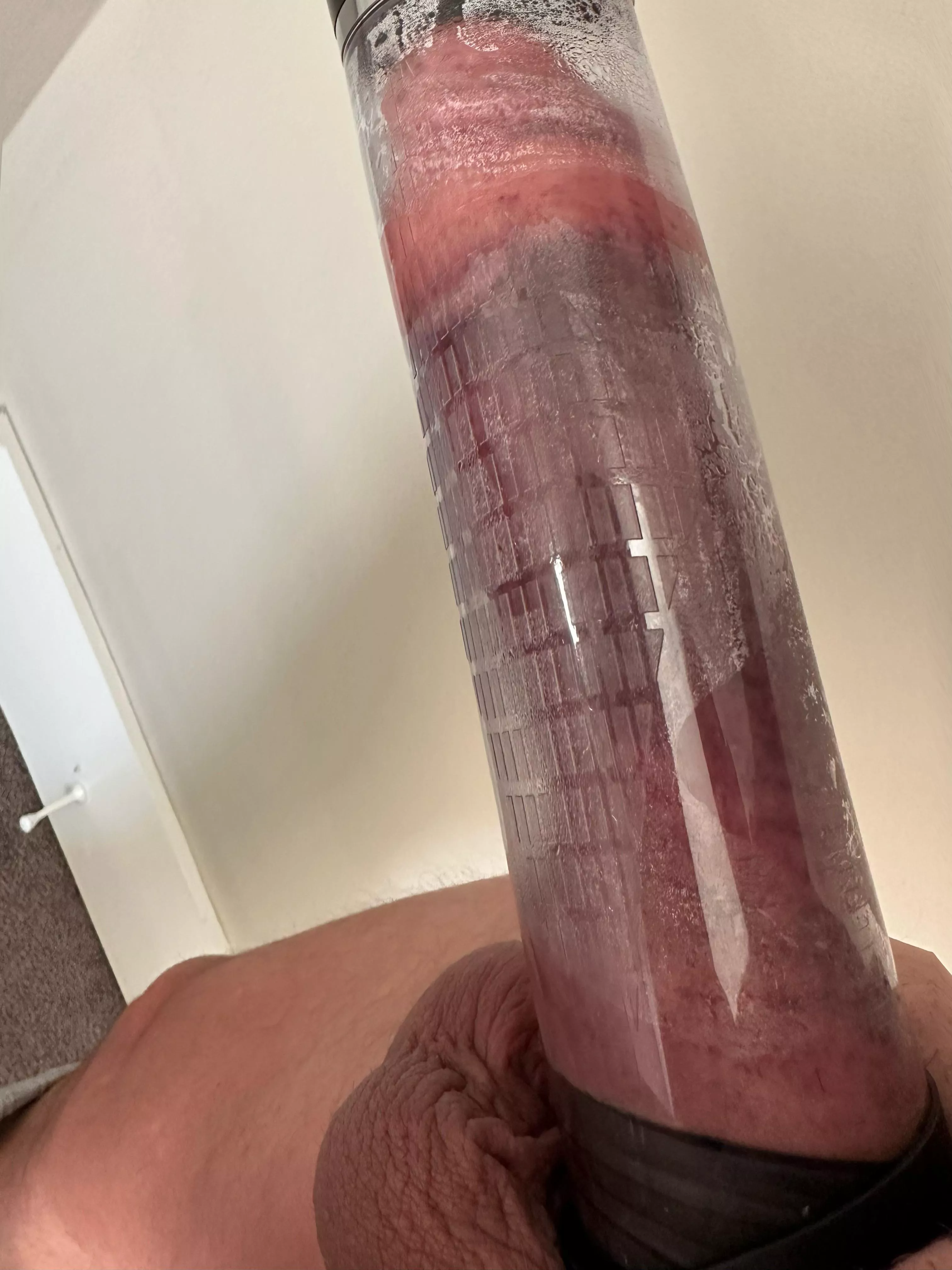 Progress - 40mins in. Filling the tube nicely