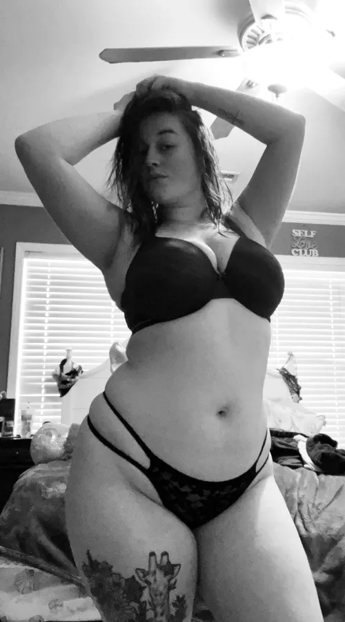 Take me home a do filthy things to me 😘