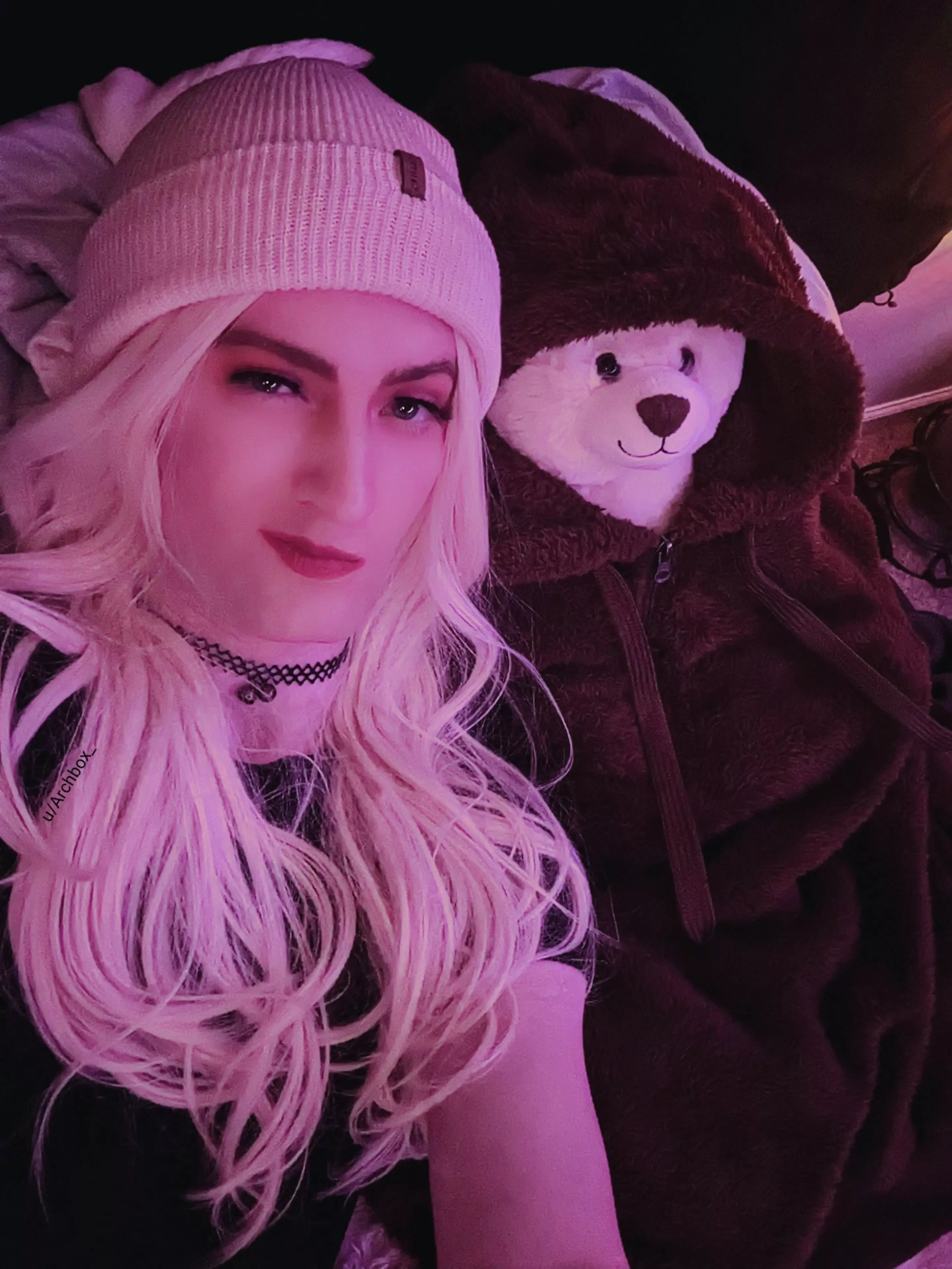 teddy has my hoodie, can i have yours? i'm cold 😩🥺