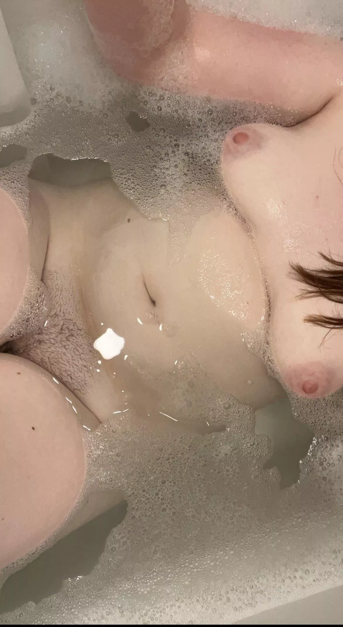 Thank you Santa for the bubbles ✨