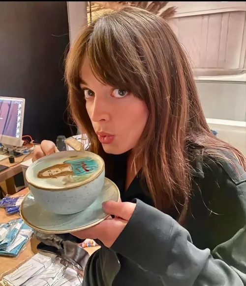 The always beautiful Emma Mackey.