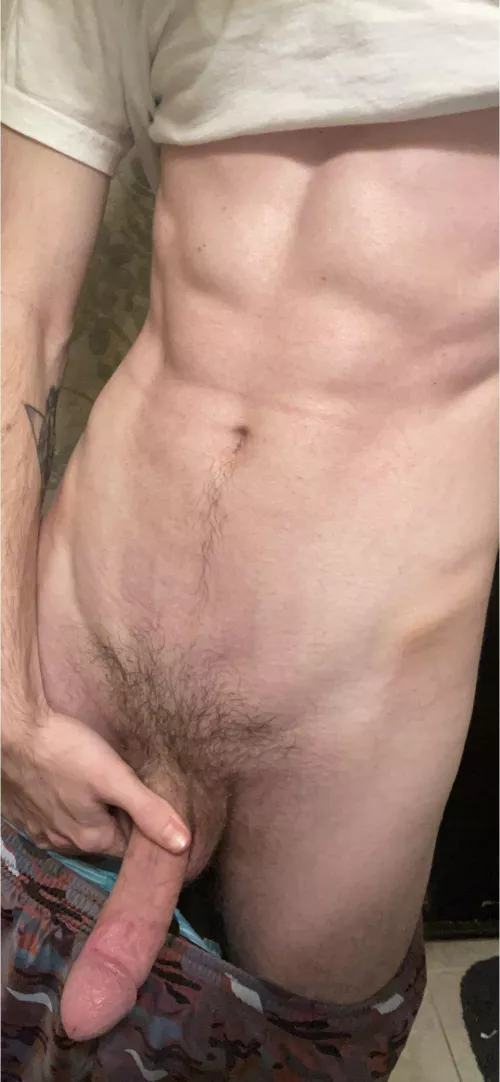 Think I can get a hand? Or mouth? 😏