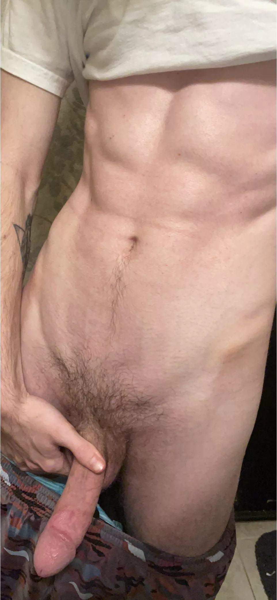 Think I can get a hand? Or mouth? 😏