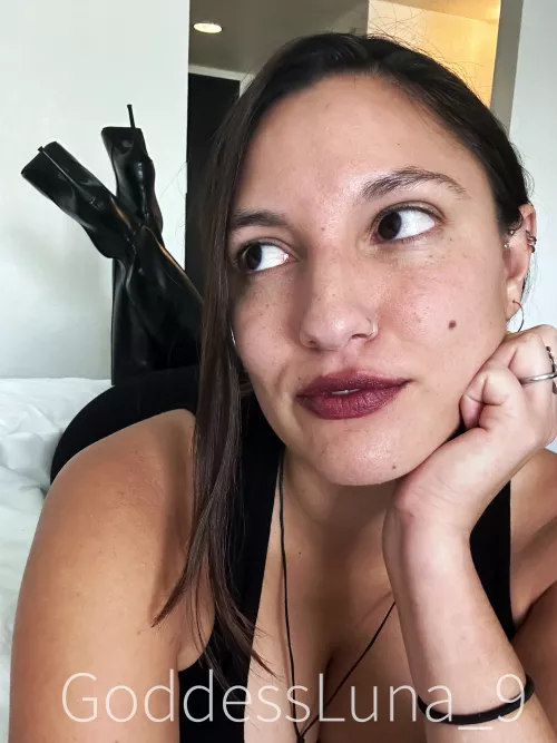 Thinking of new ways to torture you, losers. Being a hot bully is so fun. ❤️