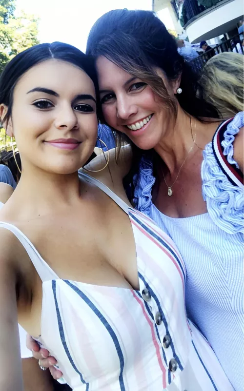 Two generations like to share everything IRTR