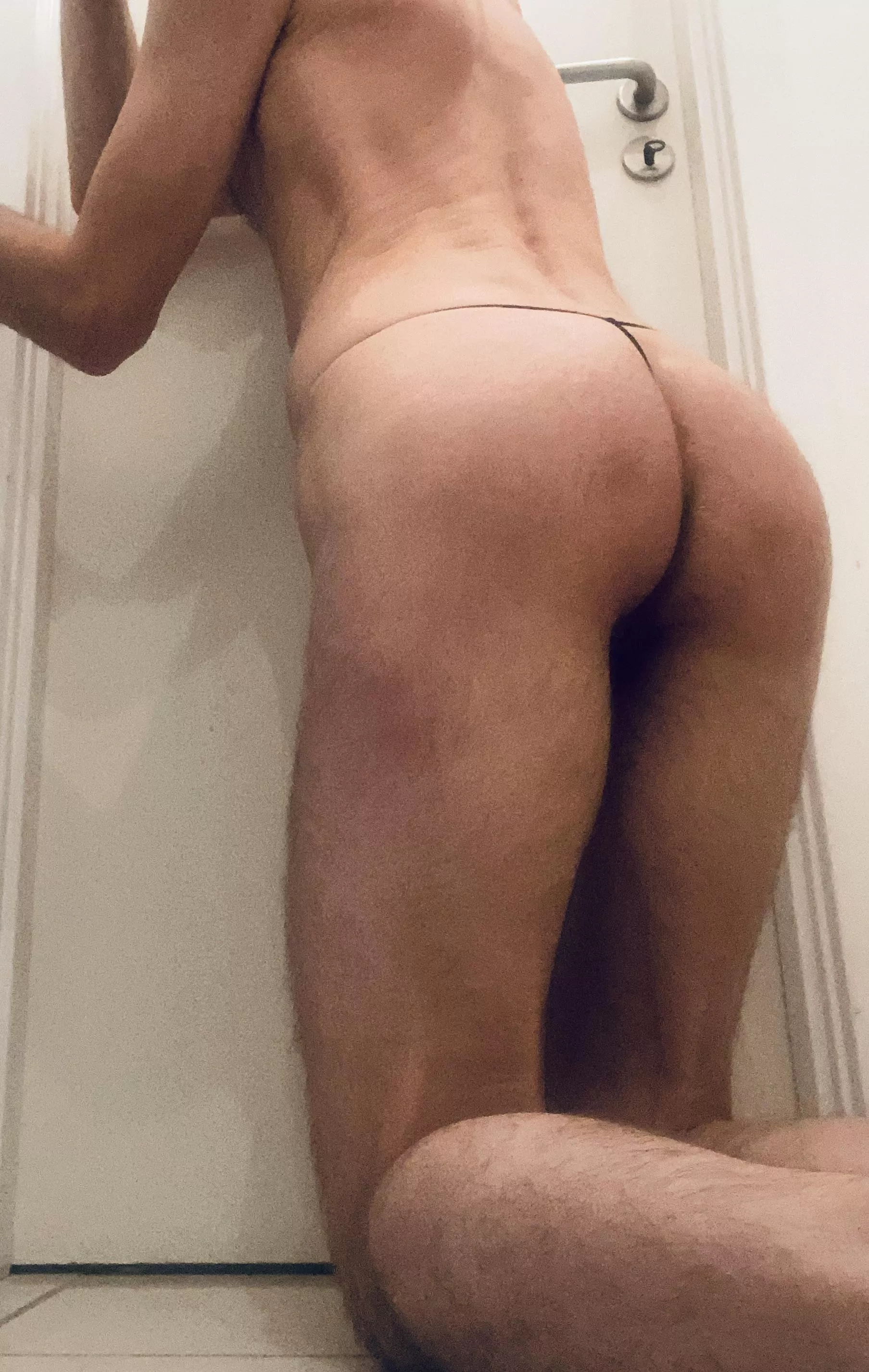 Wanna fuck this ass?