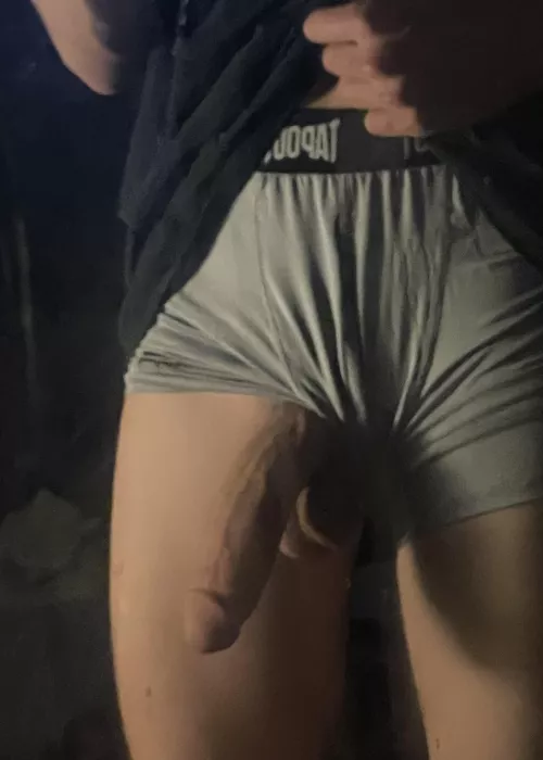 Wanna make my cock hard? 😳