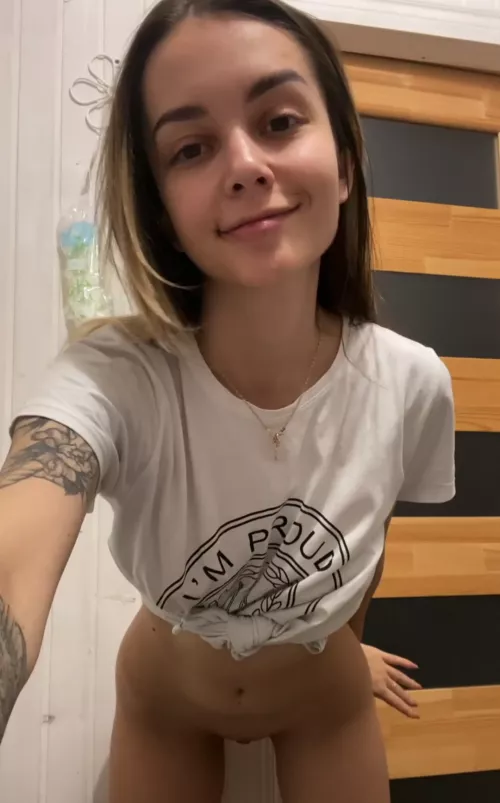 Will you pick me up and cuddle me? ^^