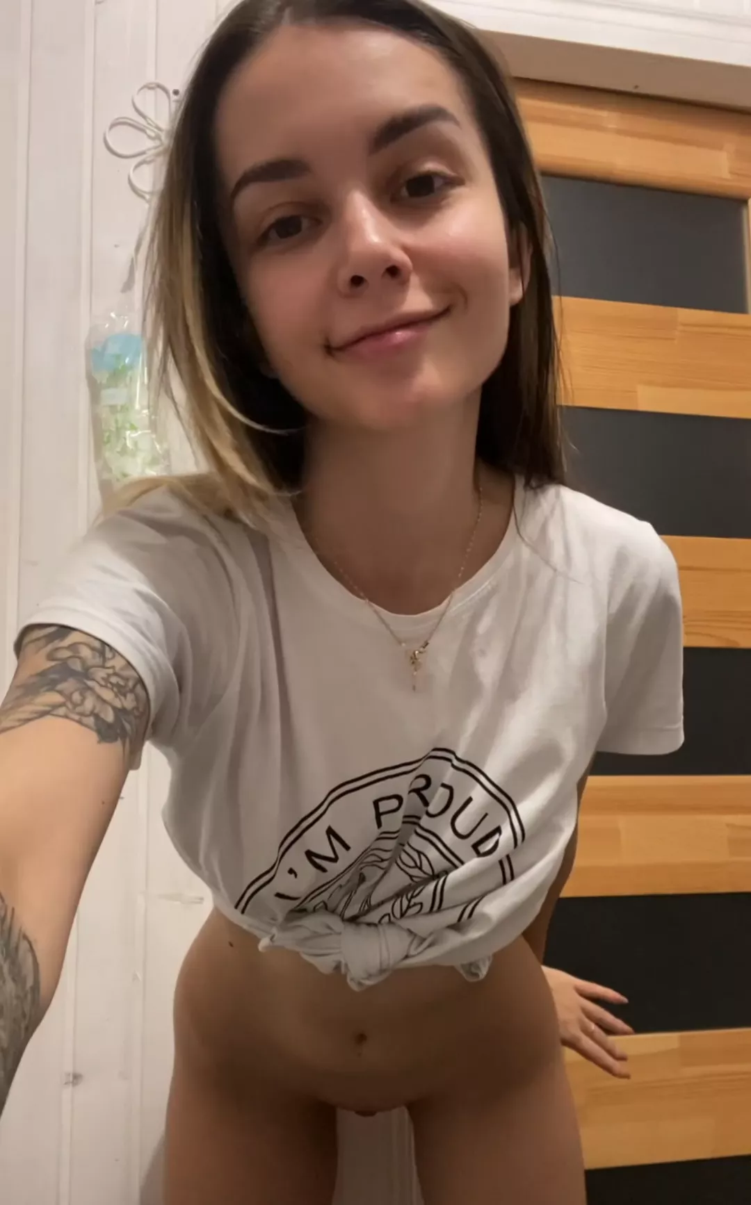 Will you pick me up and cuddle me? ^^