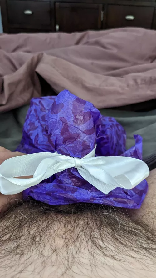 Wrapped up with a little bow. Nice BD tissue paper 😉