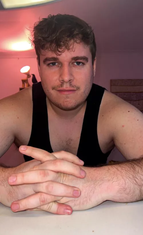 Australian guy, need a bromance, bonus points if you game :P, DM me