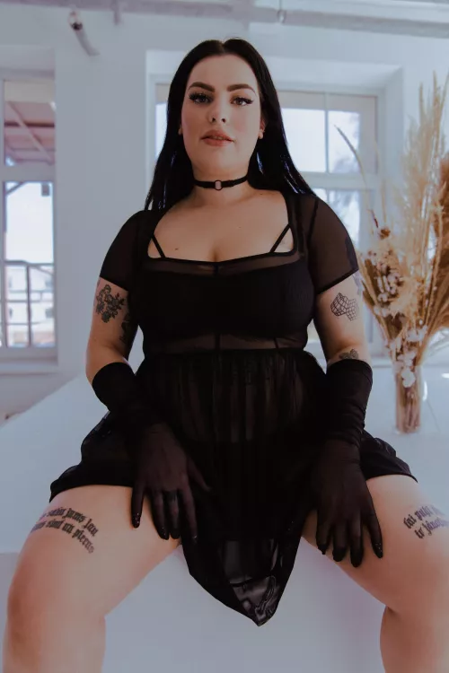 Baby, don’t be afraid…I don’t bite 😈