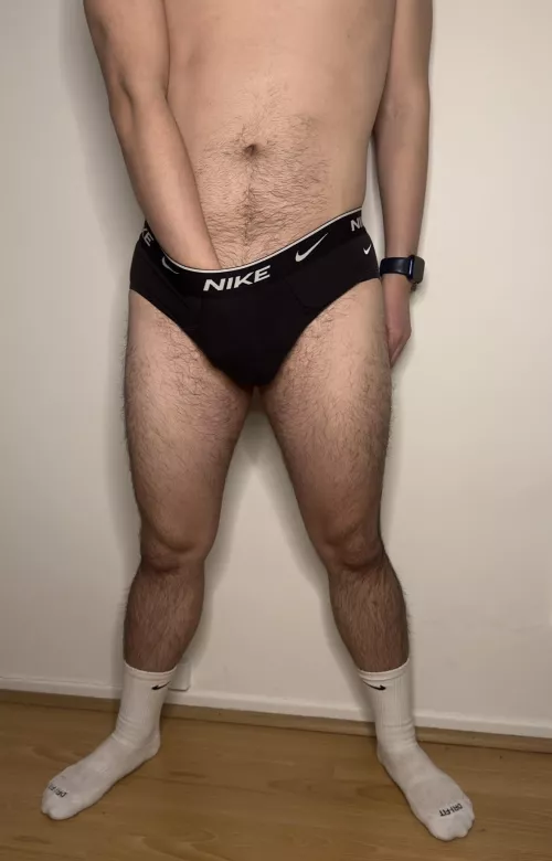 Be a good boy and come help daddy