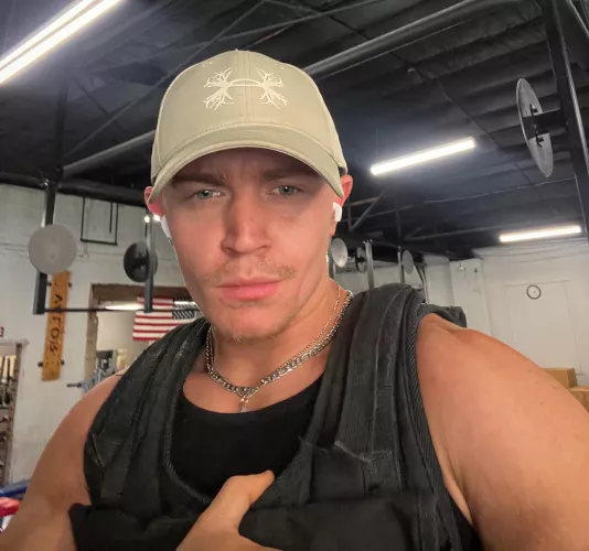 Boyfriend application