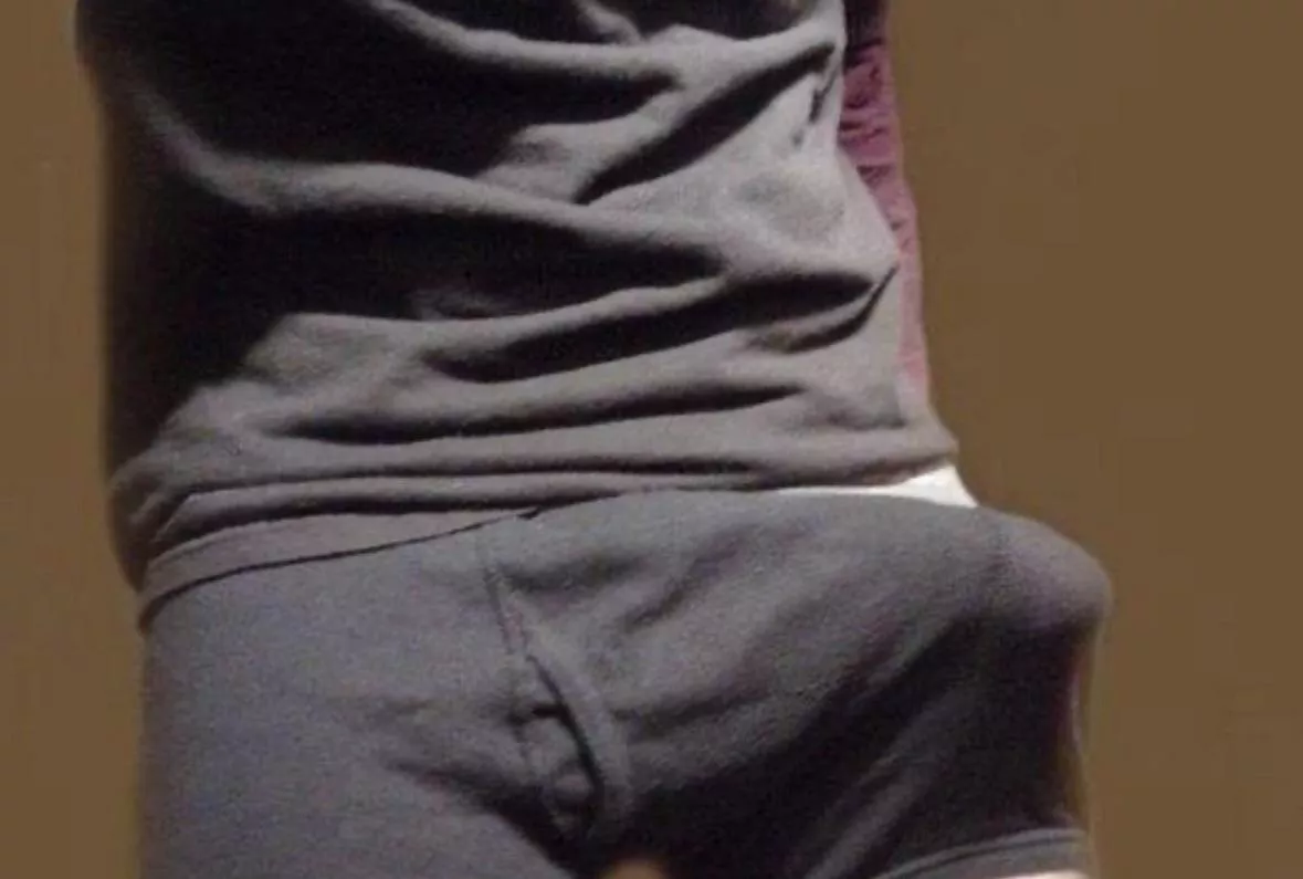 BWC testing moms. If you have your moms pics and want to share, or want to get your moms nudes Dm me