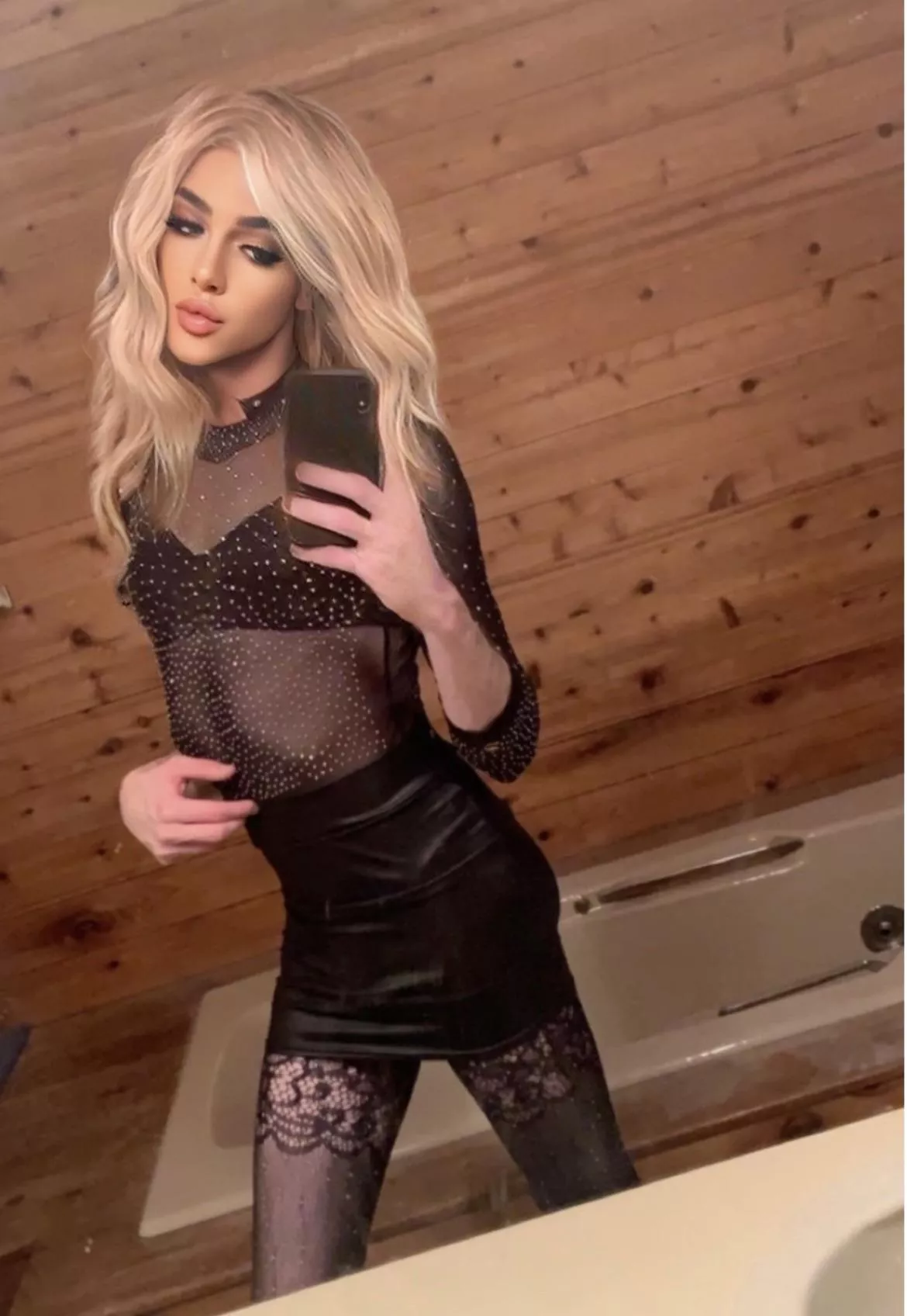 Can i be someone’s little hotel slut?