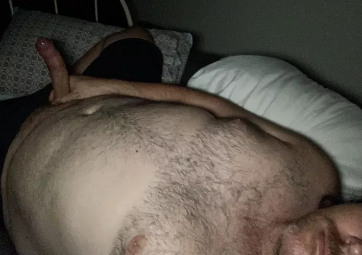 Can’t sleep, something’s keeping me up.