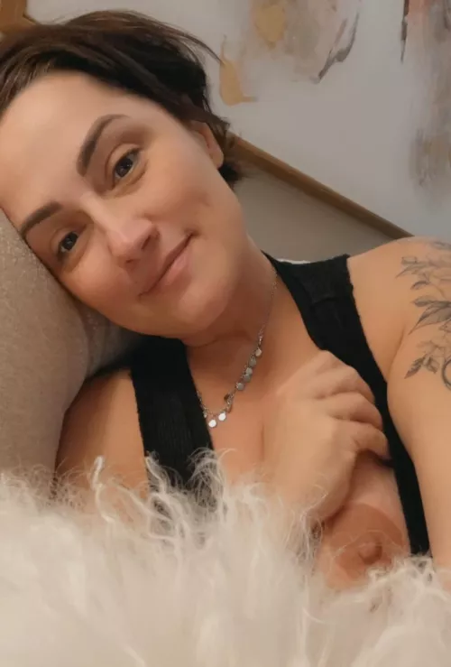 Cozy ass night 💋 Join me?