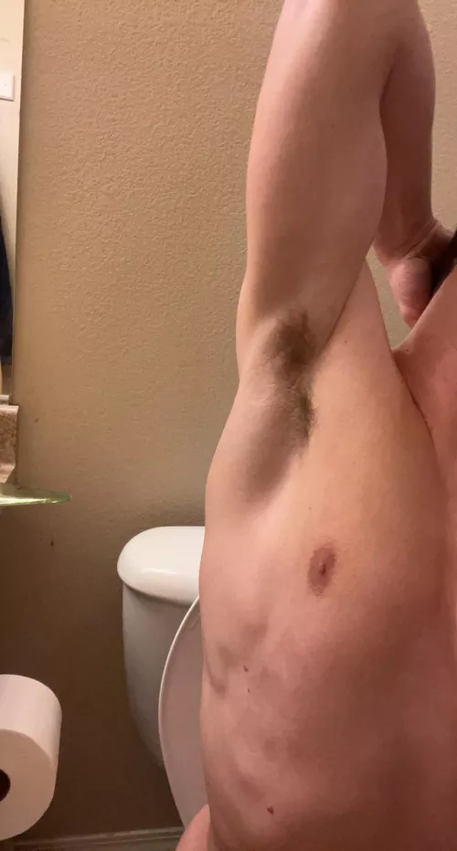 Dirty stinky armpits