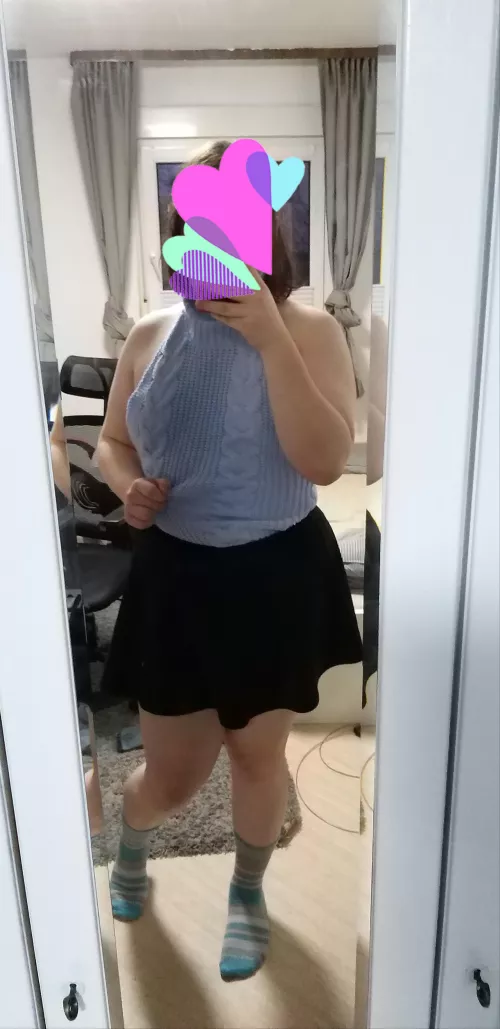 Do I look cute? 🥺