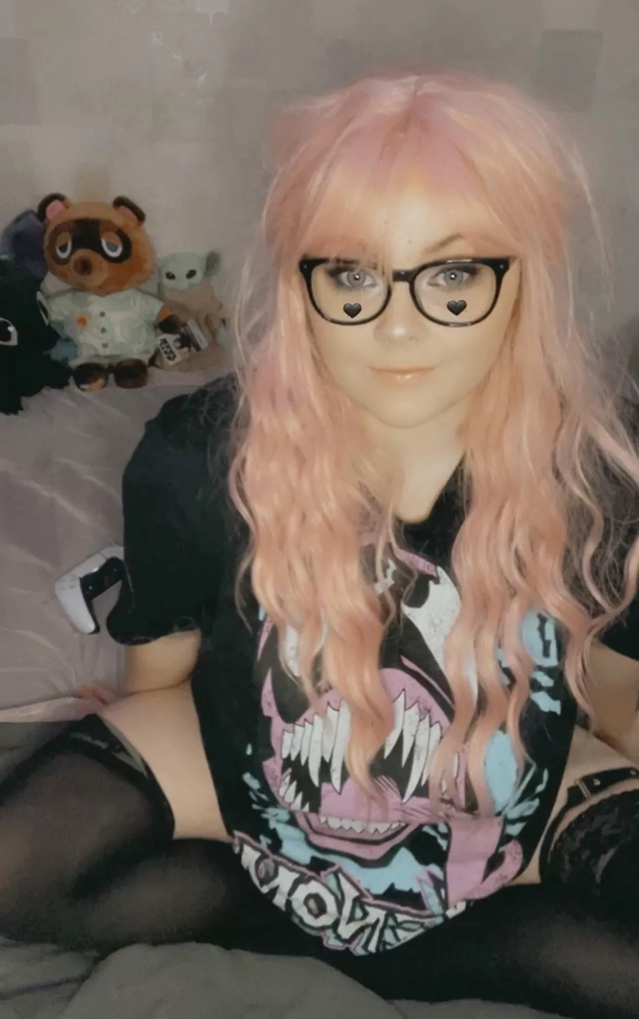 F18+ Gamer girl selfie xx