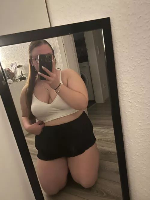 Feed me more😏💕