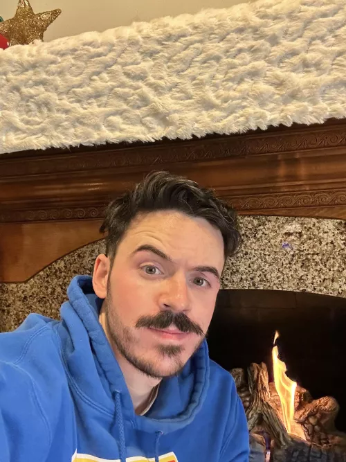 Fireplaces in Louisiana finally getting to be useful 😌🥶