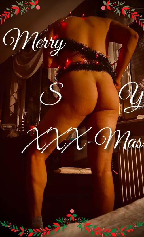 Got tasked to “decorate myself and post a nude”. Stay sassy, Ladies :)