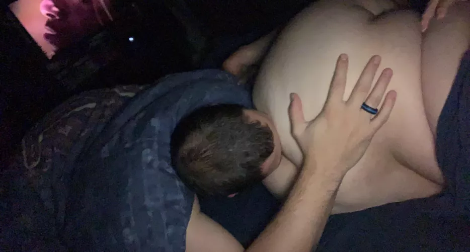 He eats my ass and pussy in this position 🥵