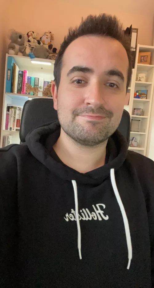 Hey! Looking for some new friends, hmu if you wanna chat 😊