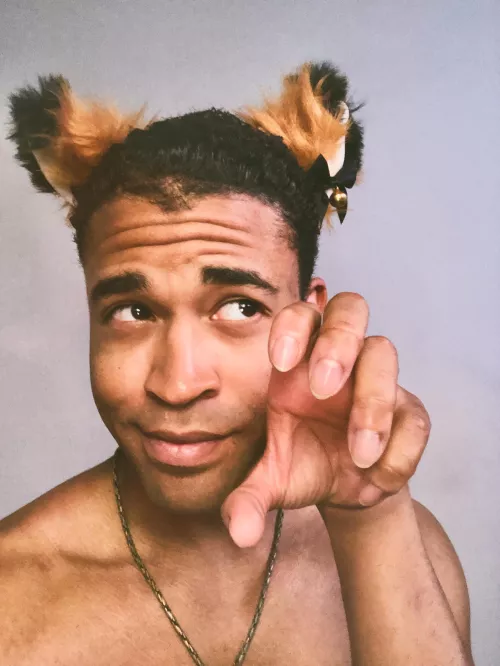 Hope u enjoy love bites! (^-^)