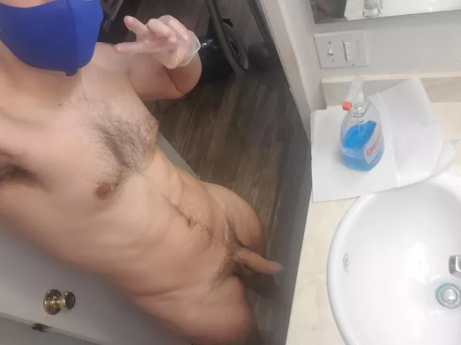 I have a bad habit of stripping down completely naked to clean my home. it's just comfy this way!