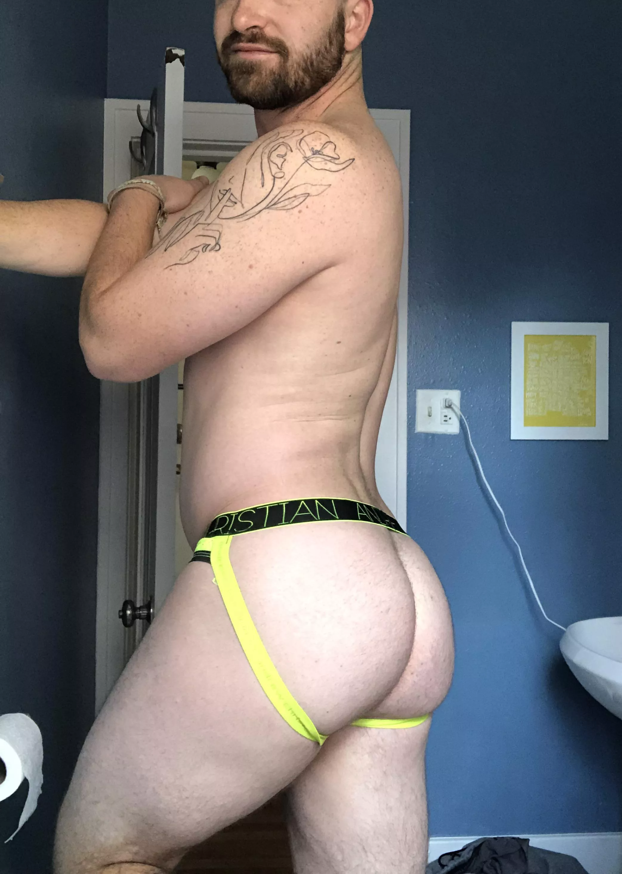 I like butt, you like butt