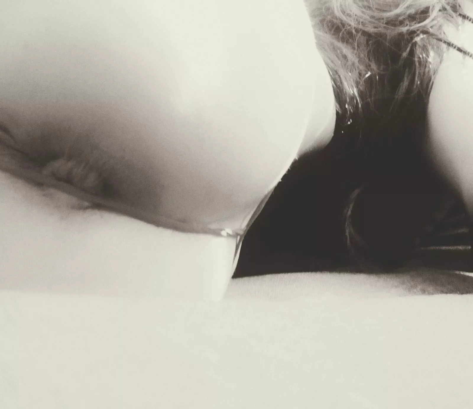 I love feeling my thong between my butthole (oc) f 27