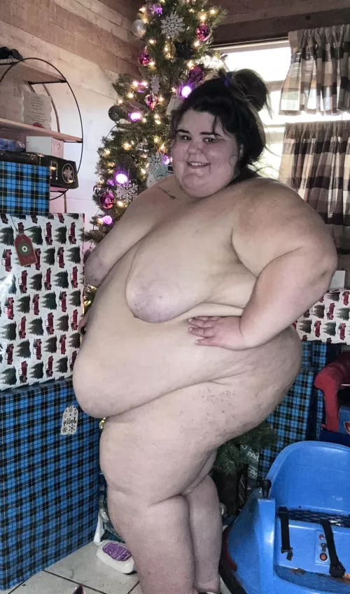 I wish I was your Christmas present this year ;)