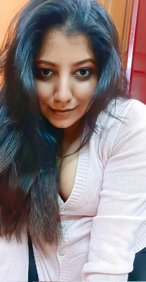 I'm feeling naughty ready for tonight 💦 [f]32.