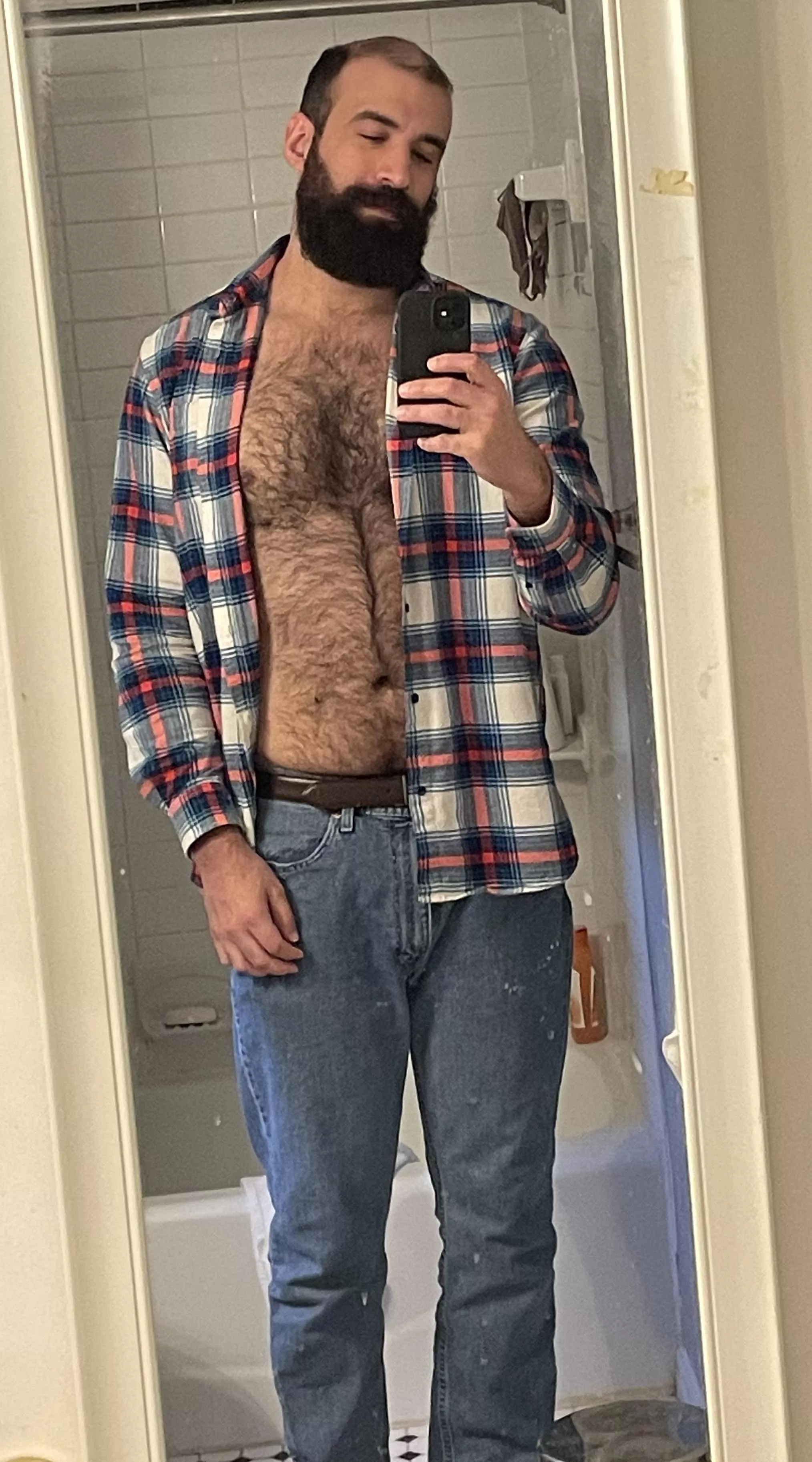 It’s cuffing season and all the girls be needing…