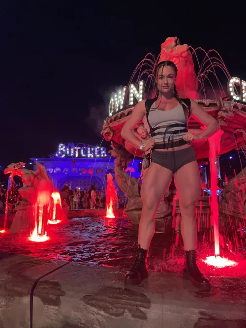 lara croft outfit from Escape Halloween