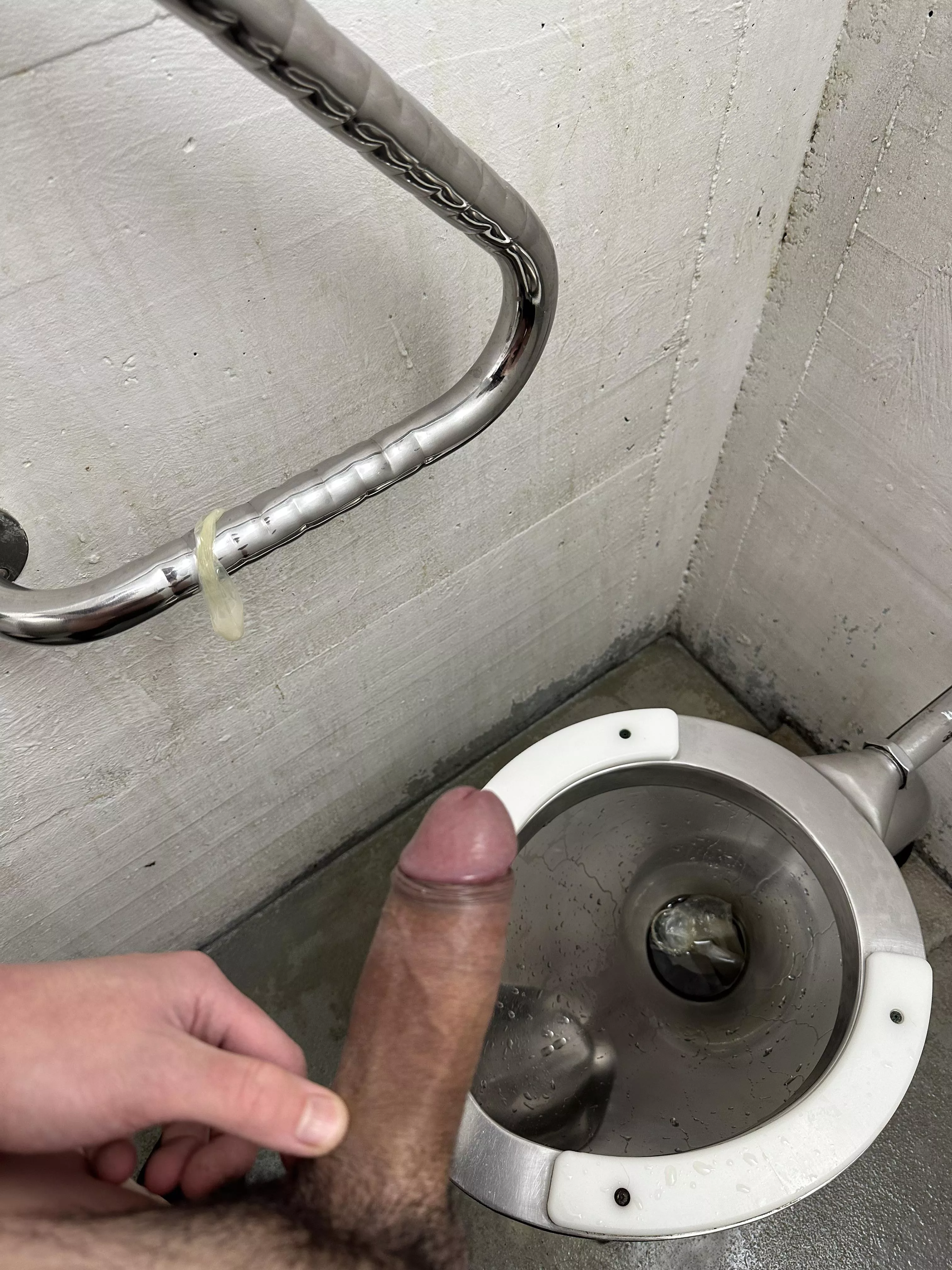 Leaving my condom after a nice fuck in a cruising toilet