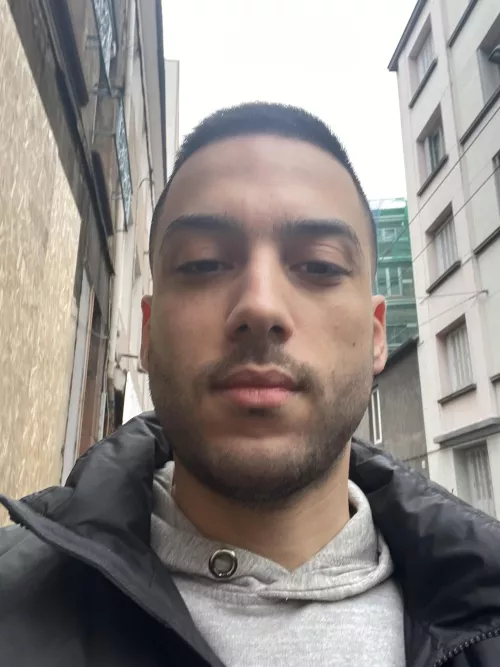 let’s get to know each other, dms open 🙂