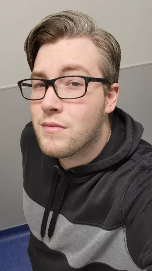 Let's just go back to bed and cuddle up now. 😁