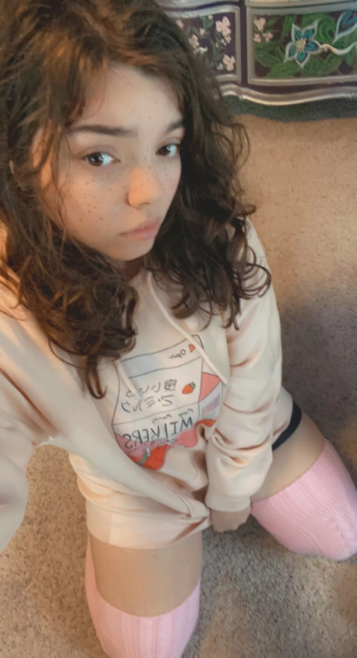 Like the knitted thigh highs?