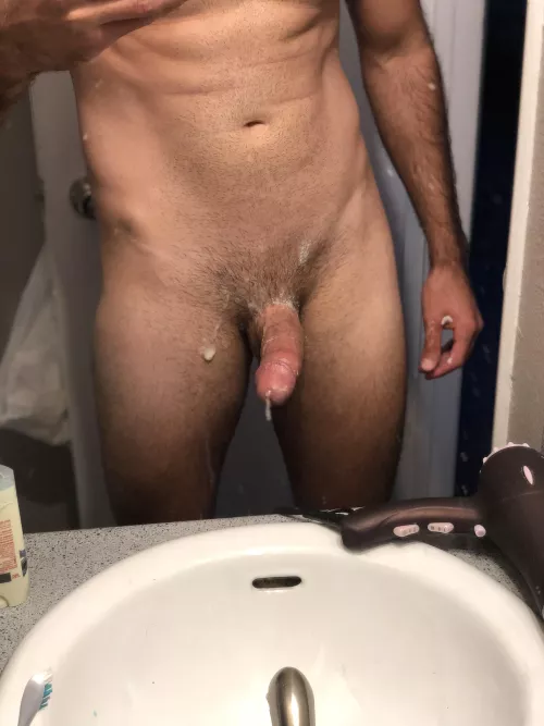 Looking for Volunteers to taste 👅 my 💧💦