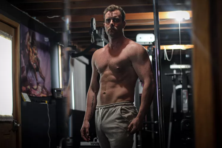 New camera so better workout photos for you! [M]