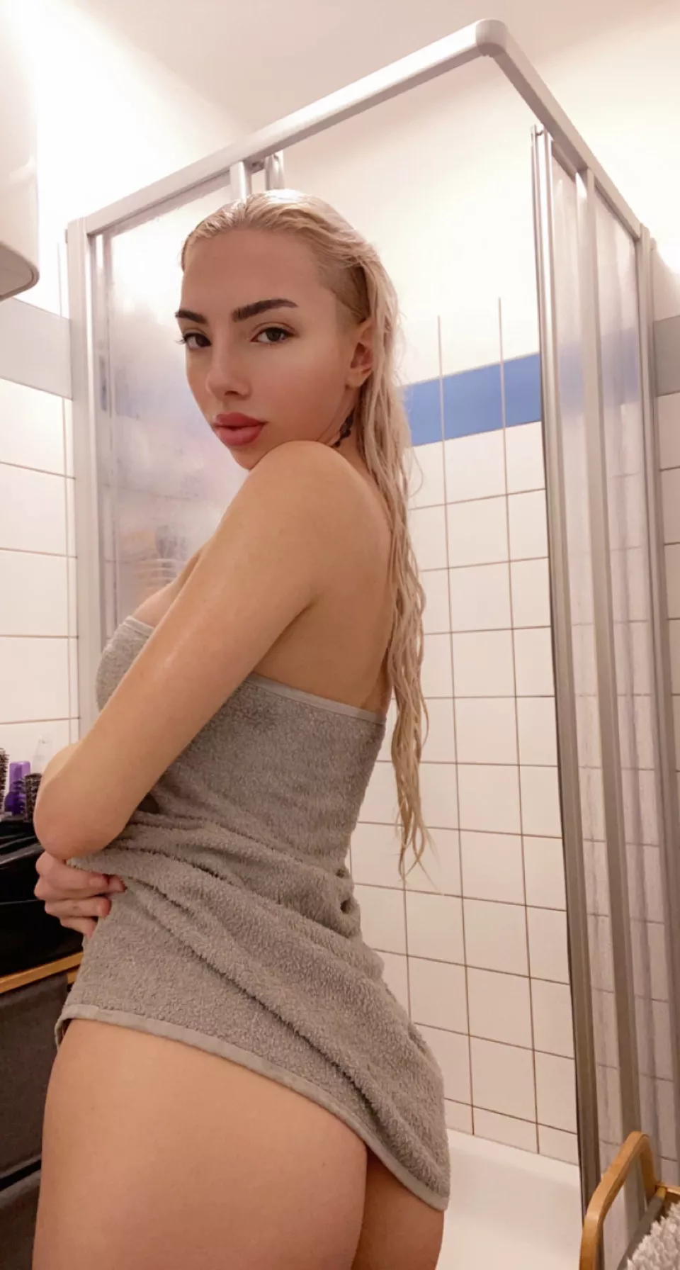 Petite enough for you daddy?😈